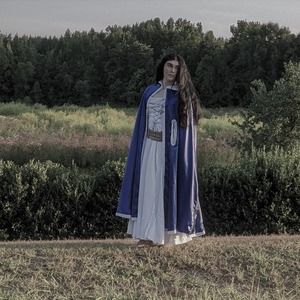 Meet your Posher, Esther